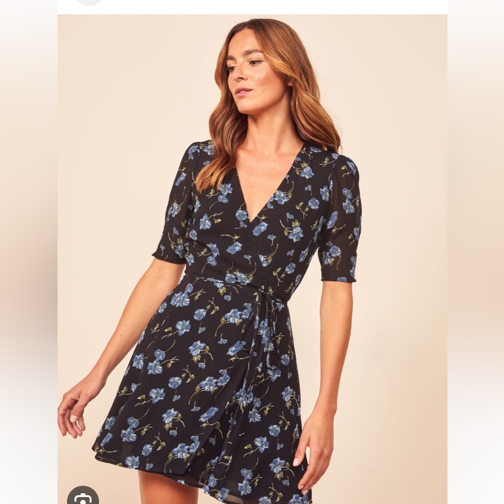 Reformation lucky floral wrap dress black vintage floral mini M